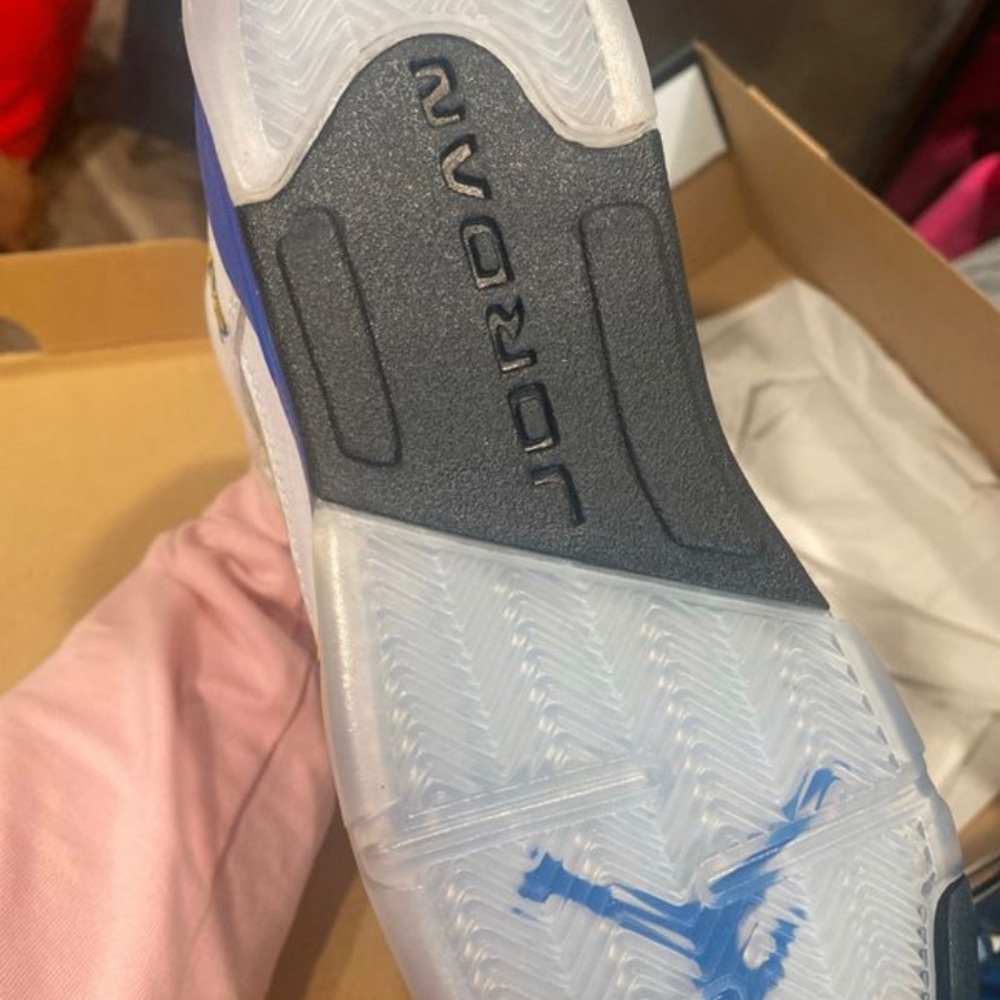 Jordan Retro 5 - Picture 2 of 2